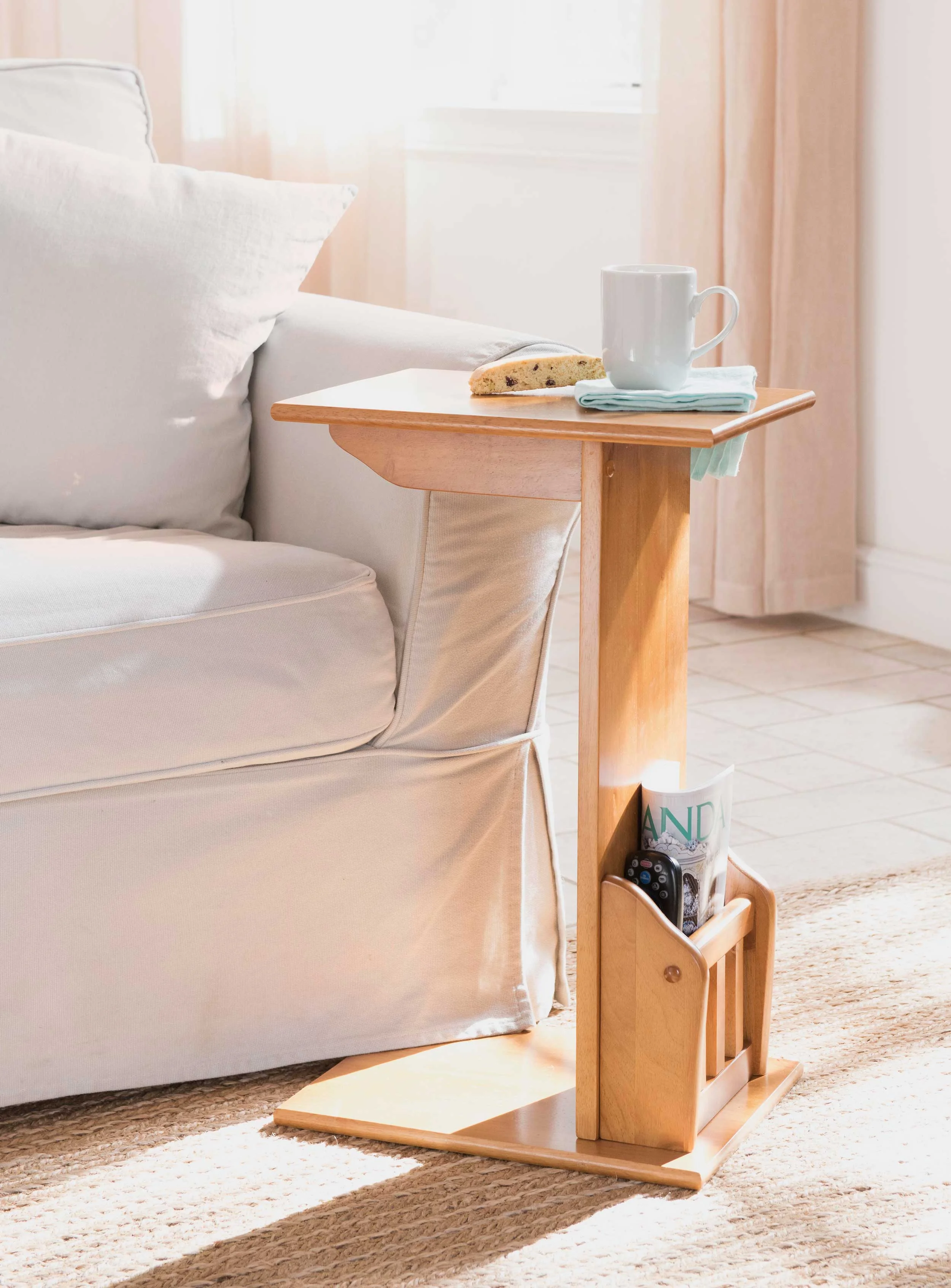 magazine_table_pg31-0582.jpg