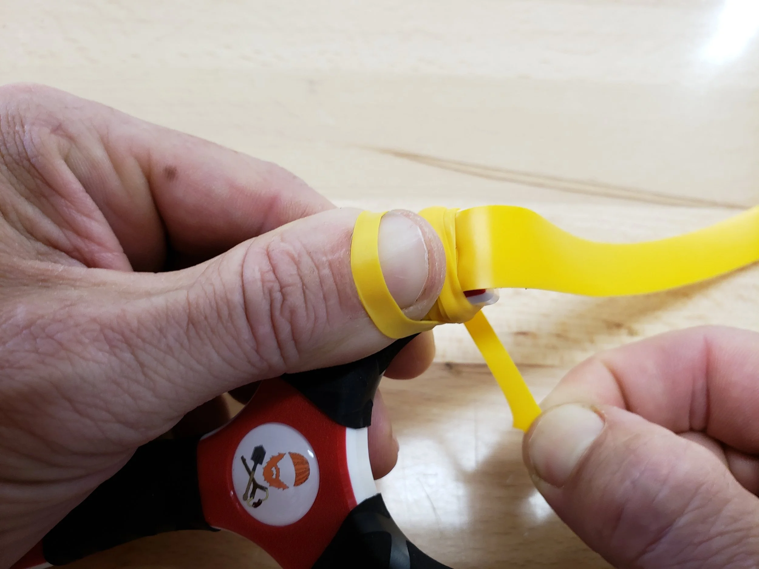 Step four: On the 8th wrap go around the top of your thumbnail
