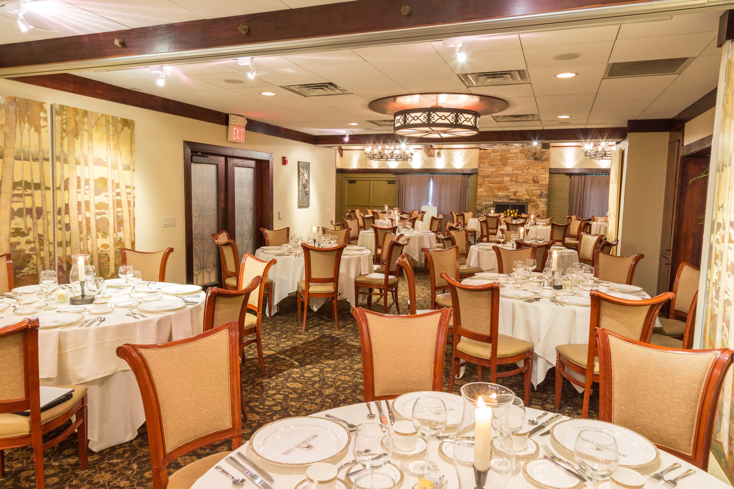 Hosting an Intimate Wedding at the Iroquois Club in Bloomfield Hills