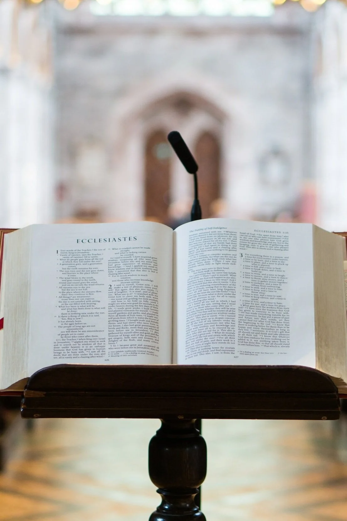10 Readings to add to your Wedding Ceremony