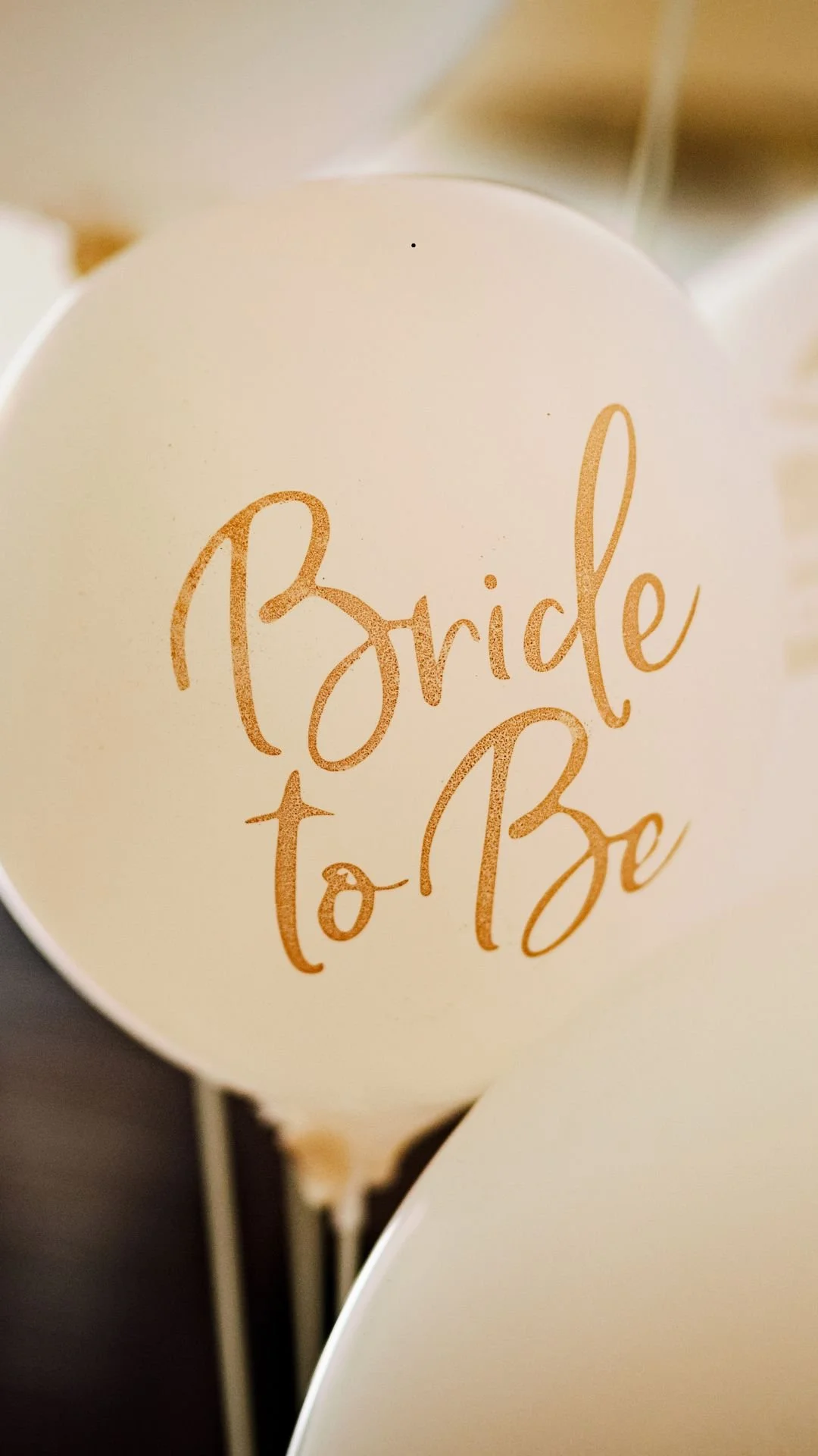 Bridal Shower Etiquette: What Still Matters (and What Doesn’t)