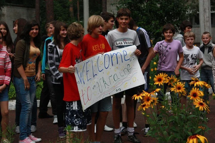 Welcome to Ukraine sign.jpg