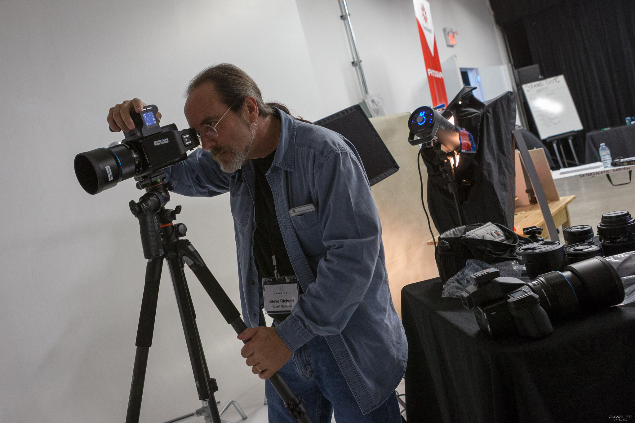 STAND-OUT-Photo-Forum-Toronto-11-10-16-PAWELECphoto-21.jpg