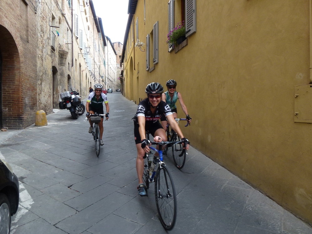 Biking+through+Italy+streets.jpg