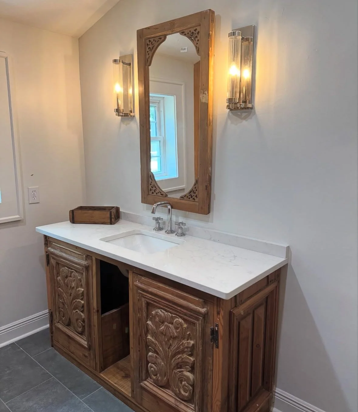 Charles Phillips Antiques Mobile Alabama Bathroom Vanity.jpeg