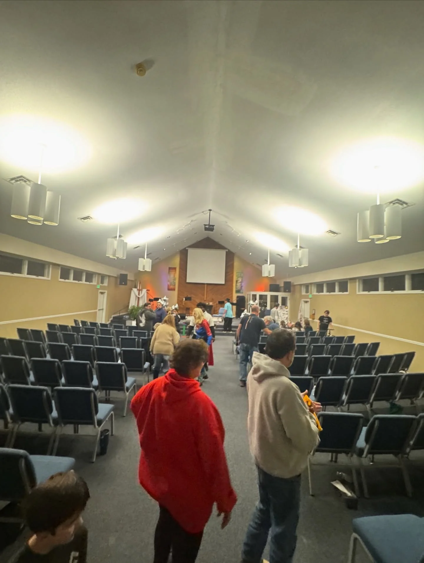 Throw back to our family night!
Talent show
Balloon guys
Chilli
Bonfires