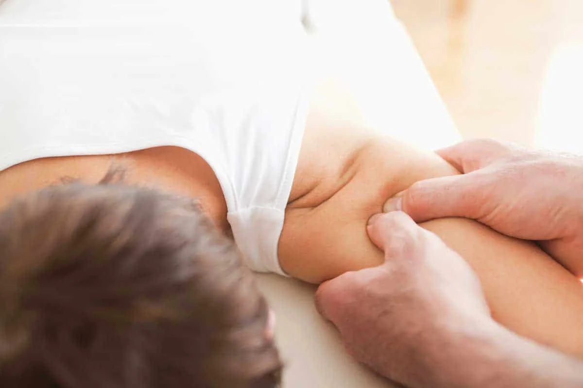 sports-massage shoulder.jpg
