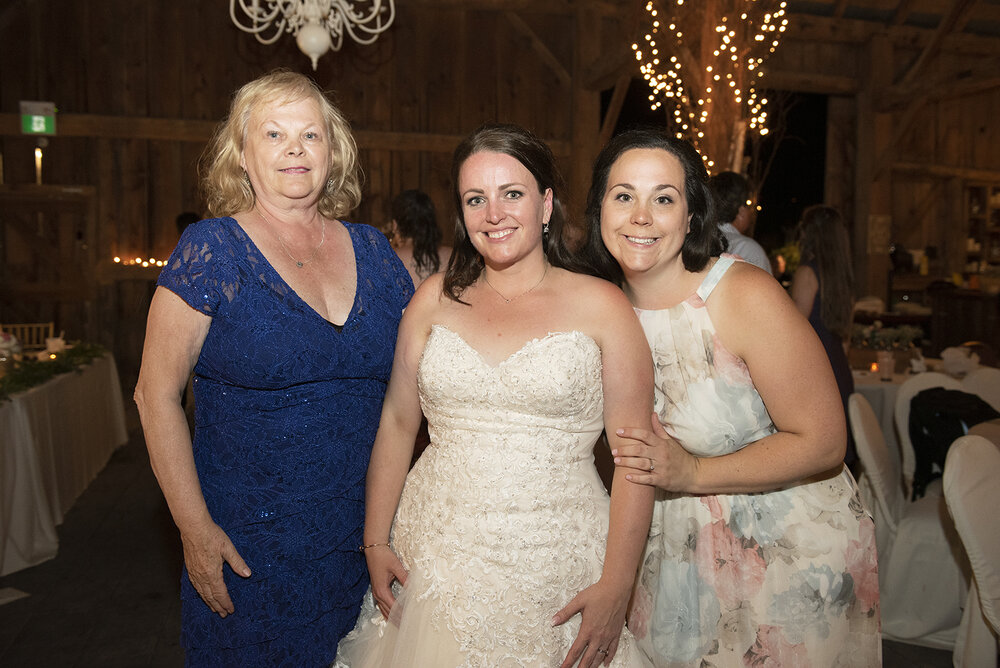 JMwed_670.jpg