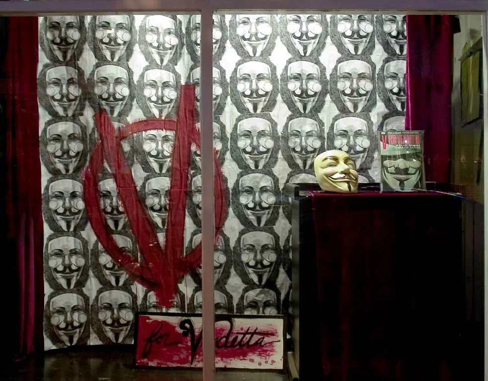 V for Vendetta. Window by Matt Delight. Photo by Brandon Joseph Baker. (c) Alan Moore & David Lloyd. Done when the film was released.