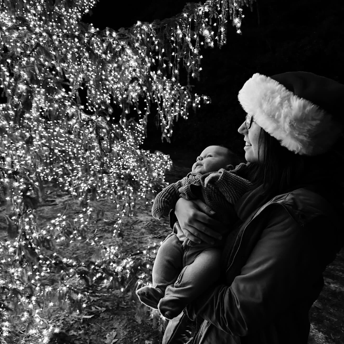 This first Christmas with Grayson was so magical and full of love. Getting to see the festivities through his eyes was beautiful and really made me appreciate all the small details that make the season bright ❤️