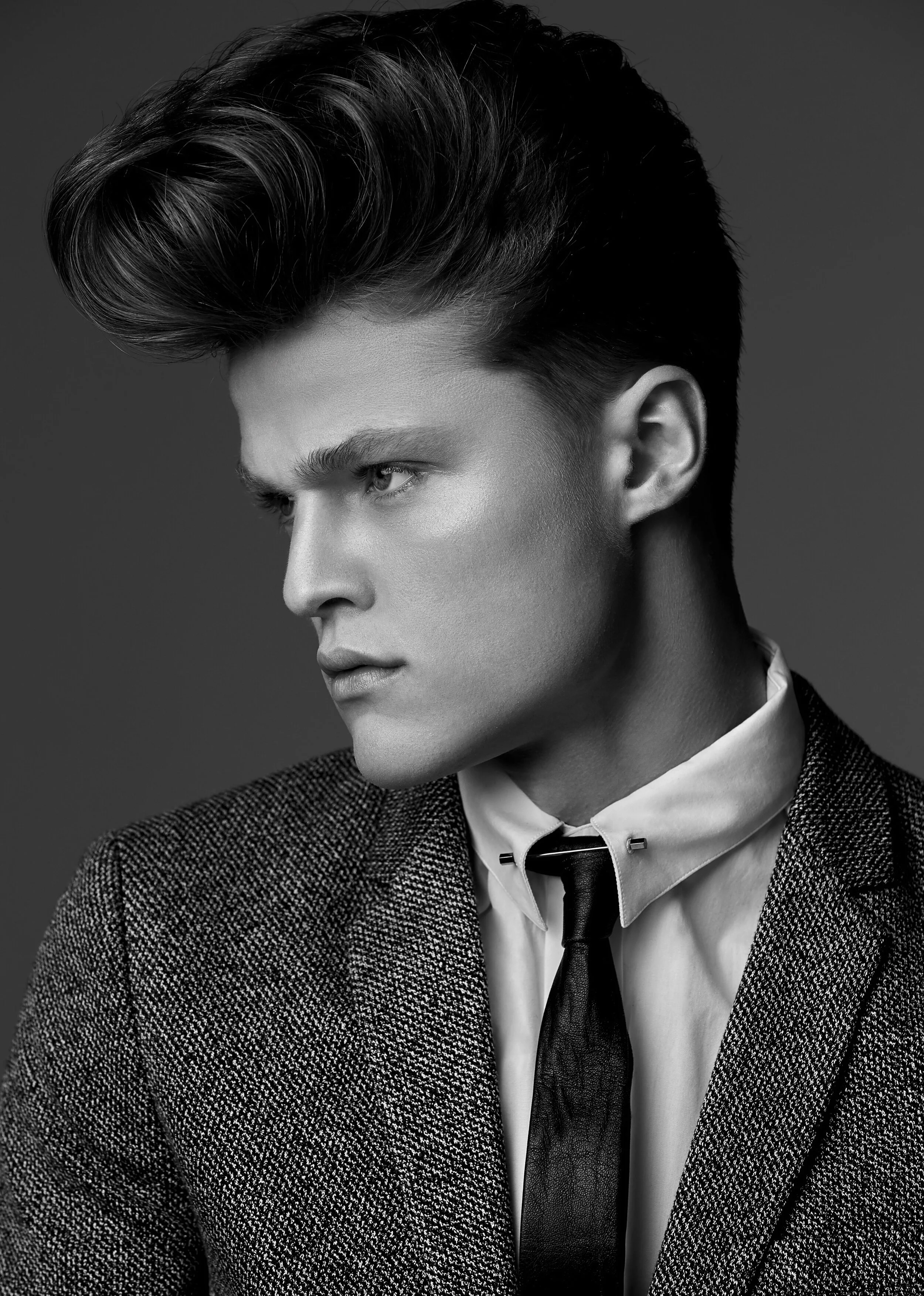 Folio_Model_2_Louis-Charles_6112 copy.jpg