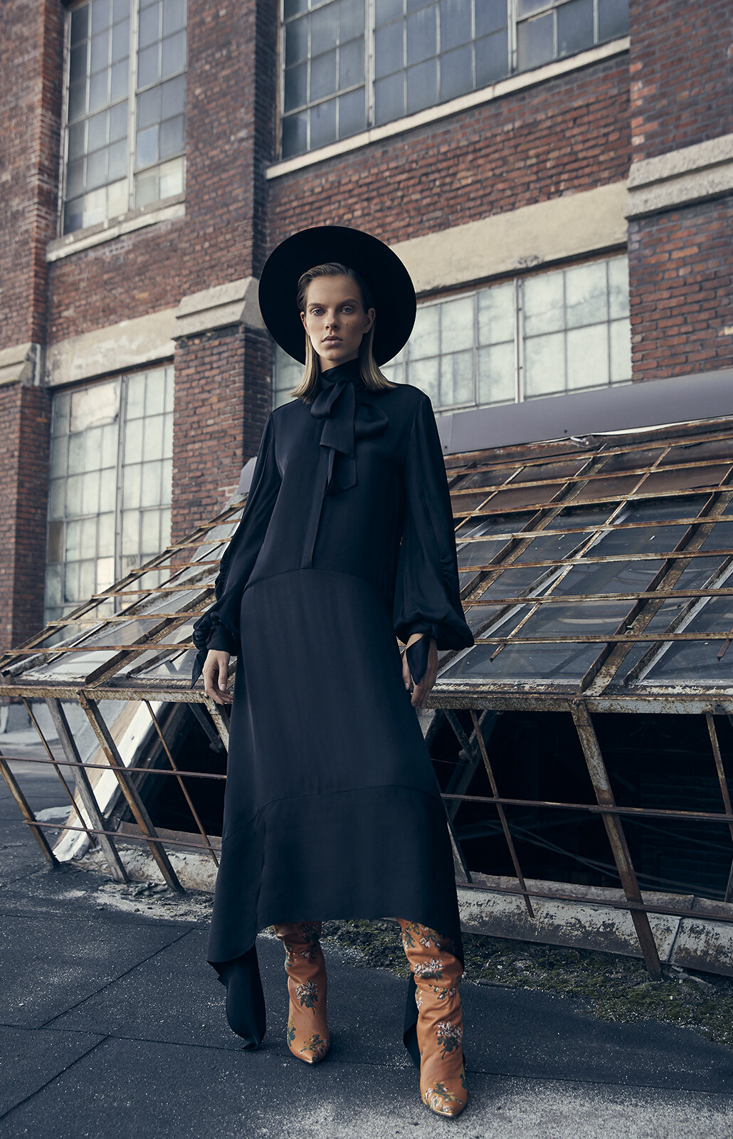 200808_CREATIF_Emma_Shot08_0434 copy.jpg