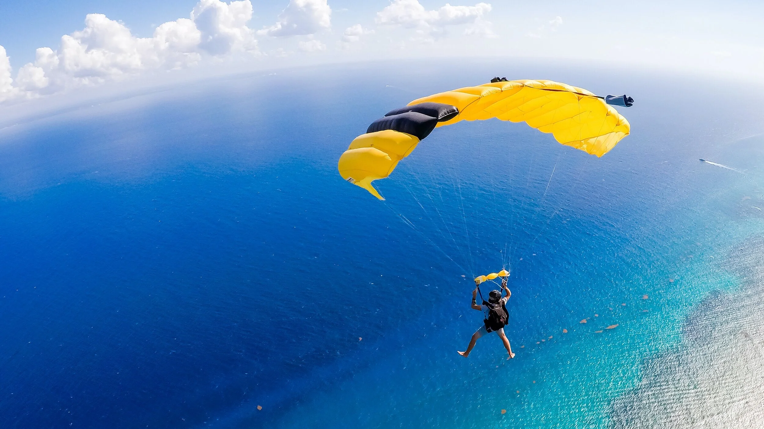 Skydive-Playa-del-Carmen-Paracaidismo-Mexico-Cancun-Tulum-Cozumel-Xcaret-SkydiveMex-Top-Thing-To-Do-En-Playa56.jpg