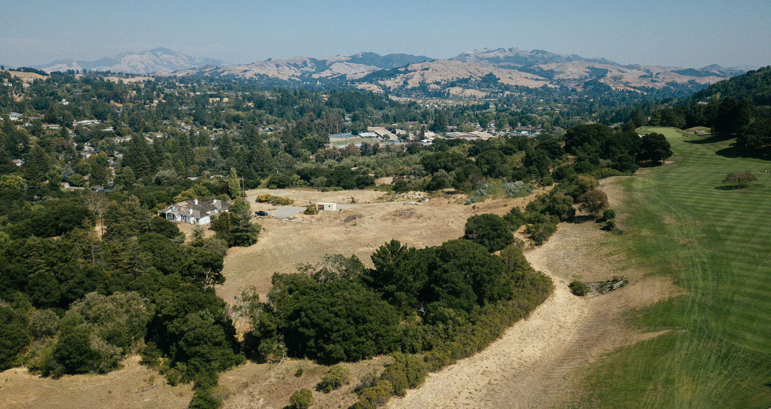 J &amp; J Ranch Orinda--aerial view