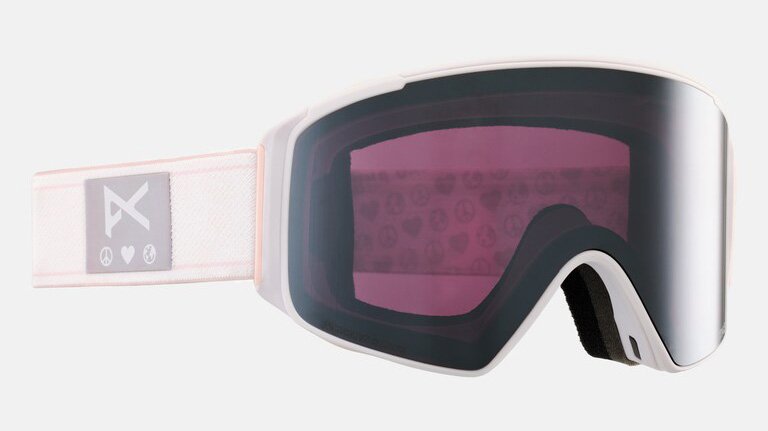 Designed in Collaboration with Olympic and X-Games gold medalist, Anna Gasser.