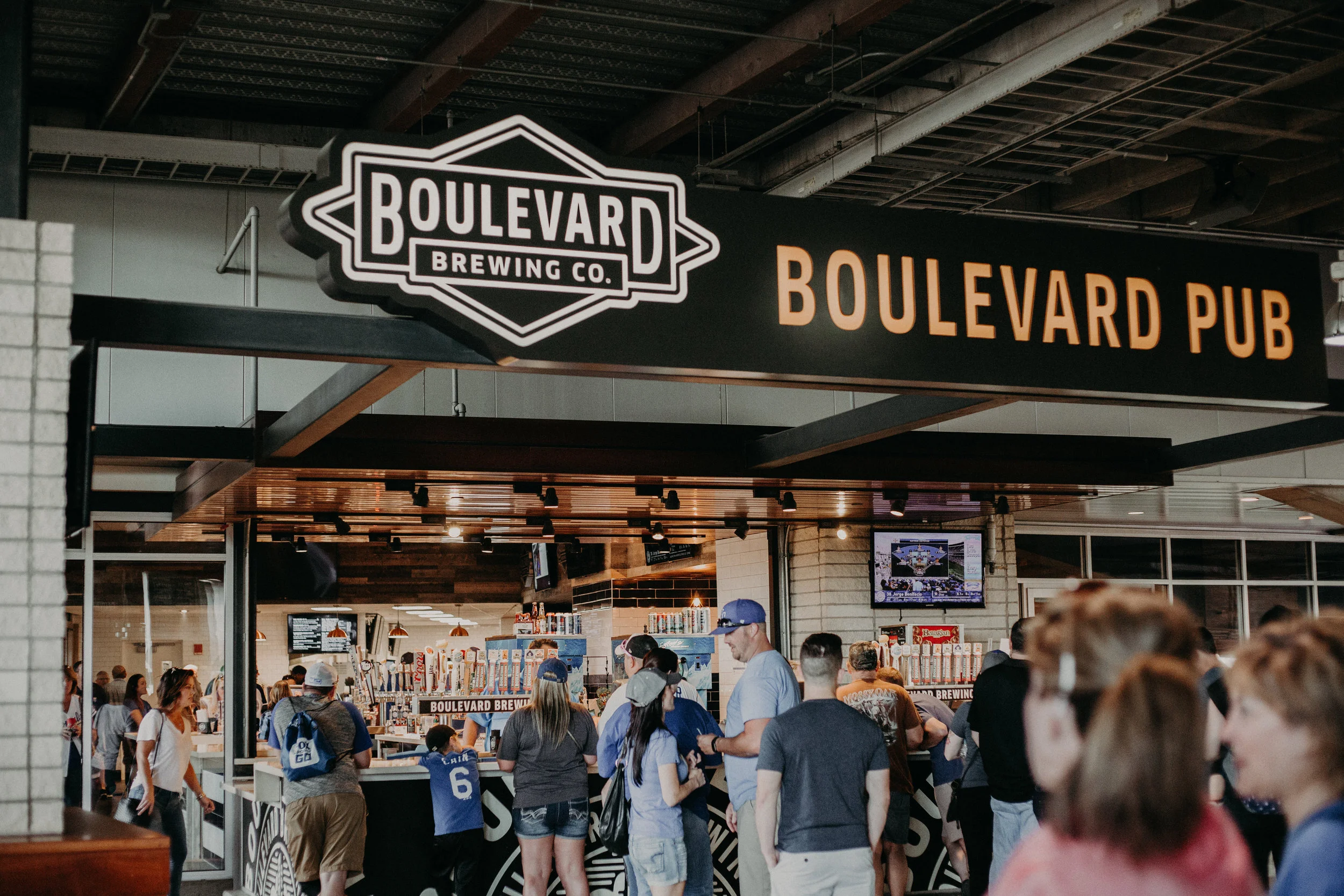 Boulevard Pub