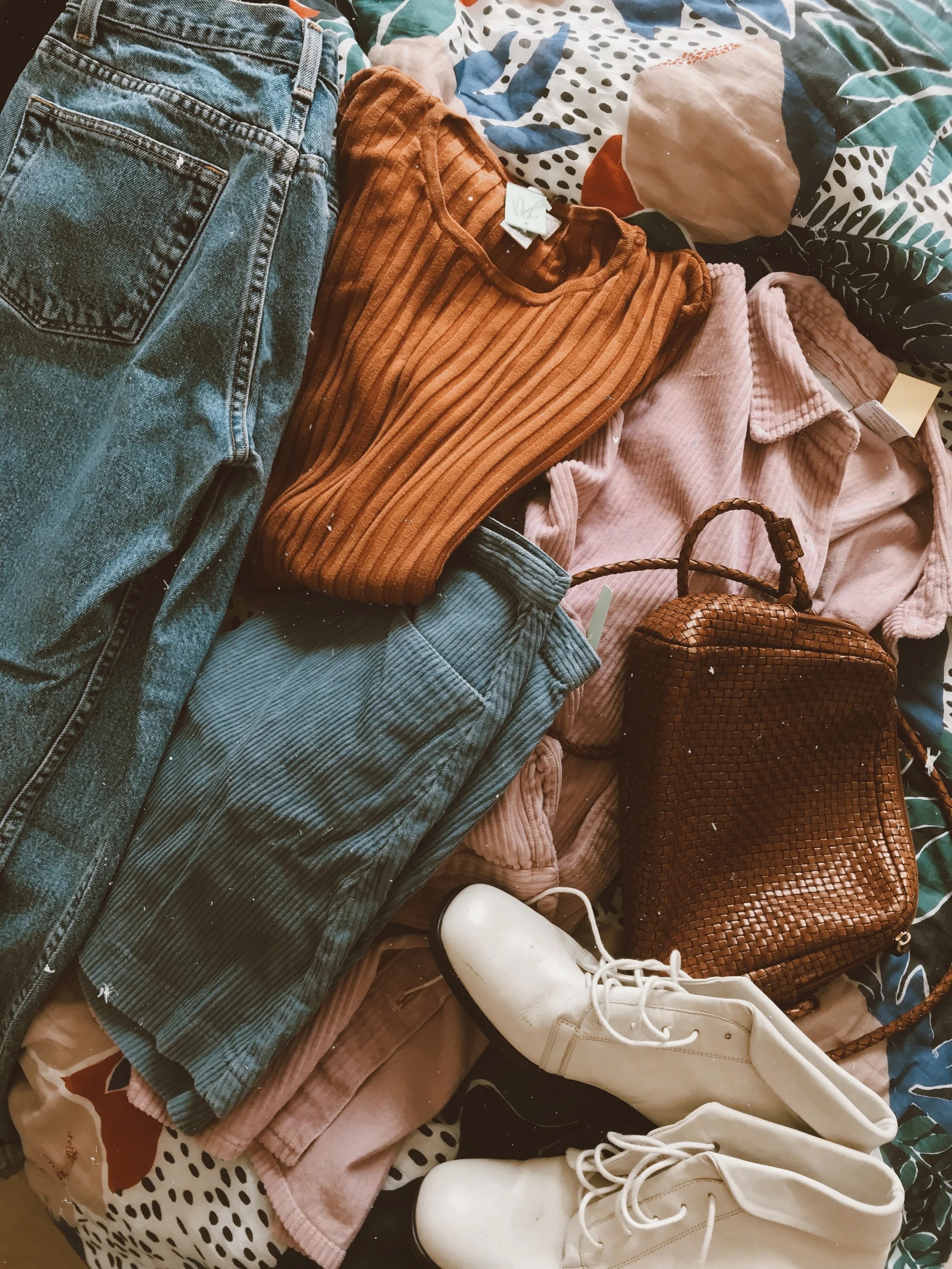 Tips &amp; Tricks for Thrifting
