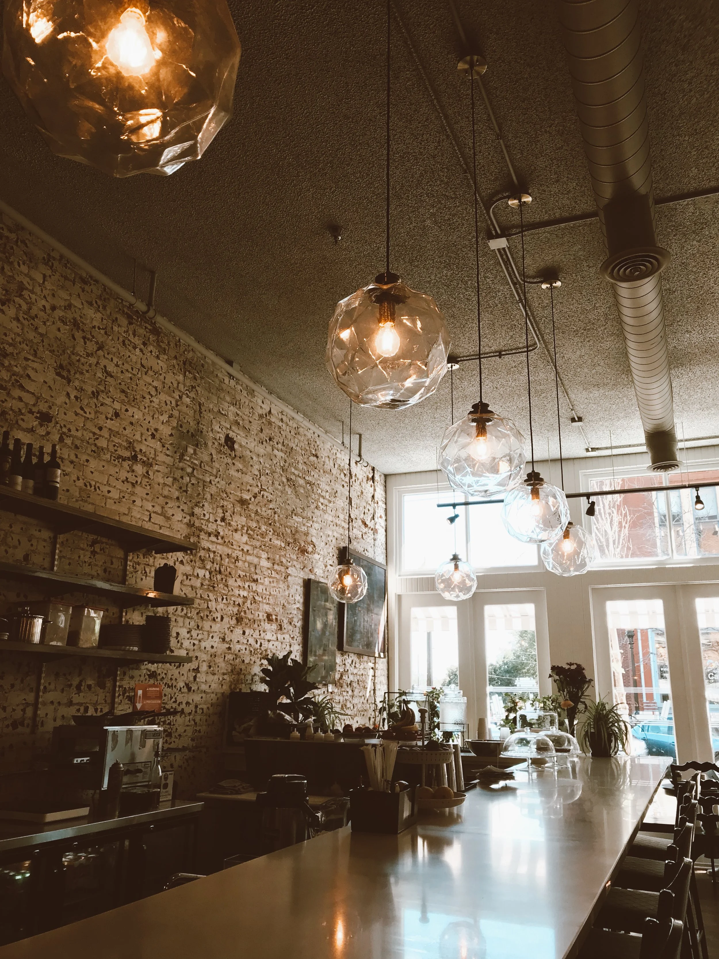 Books Galore, Wine + More: Our Daily Nada