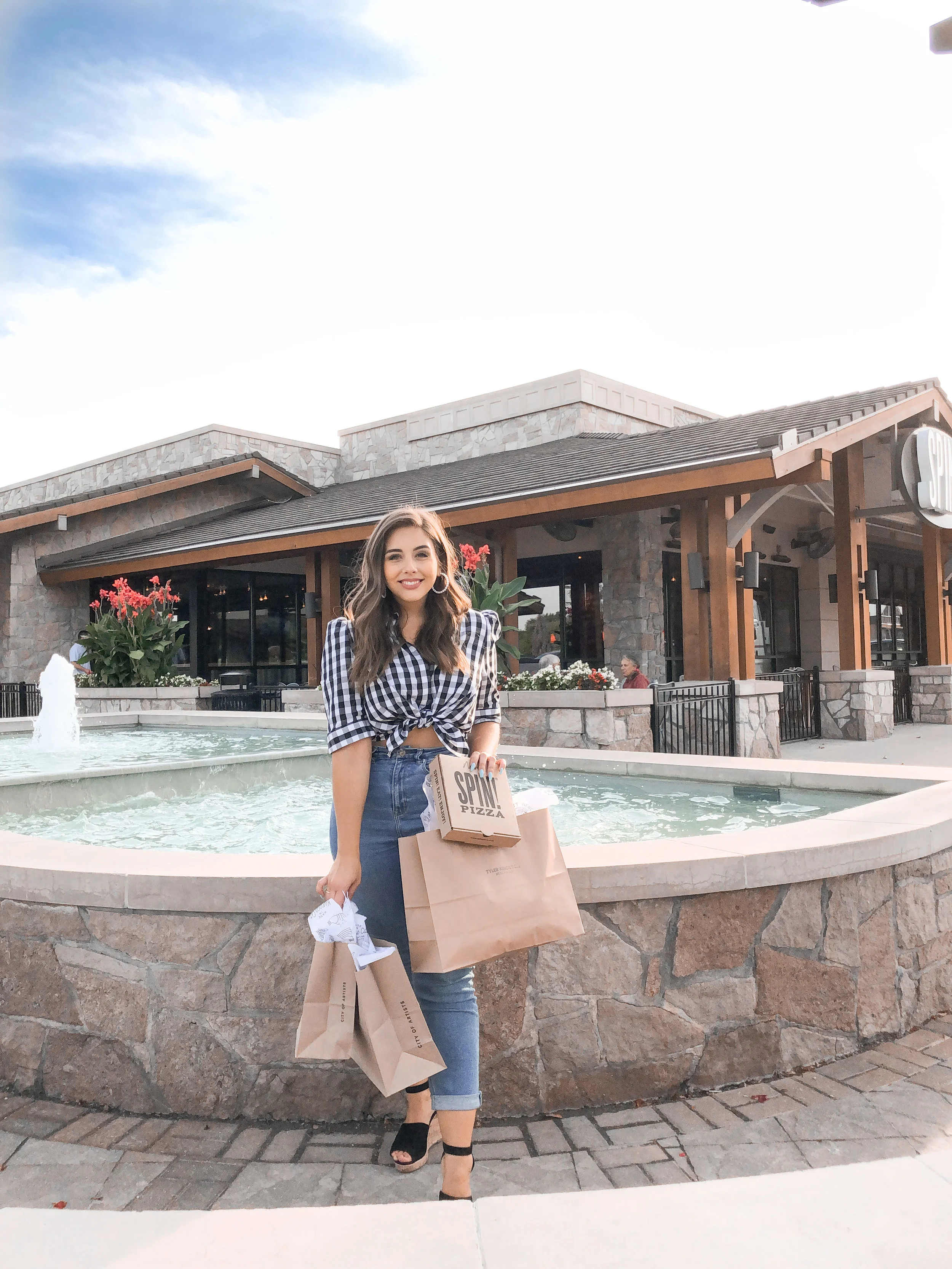 Neighborhood Guide: Corinth