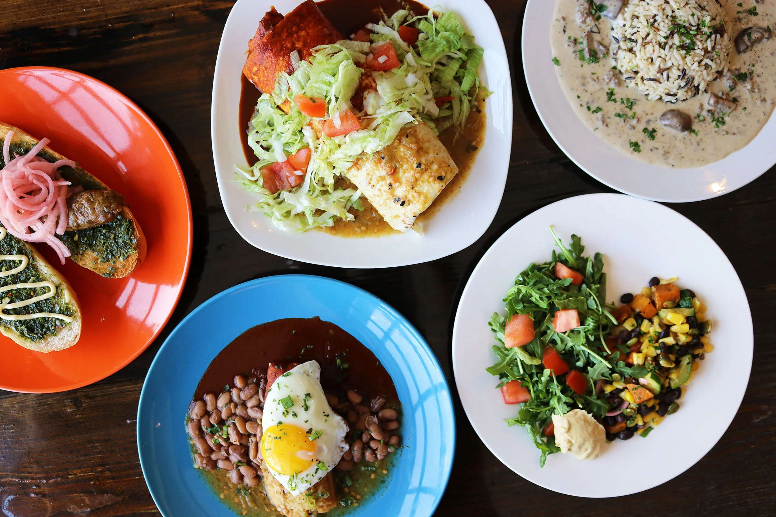 Café Corazón Is Cooking Up Breakfast &amp; Lunch
