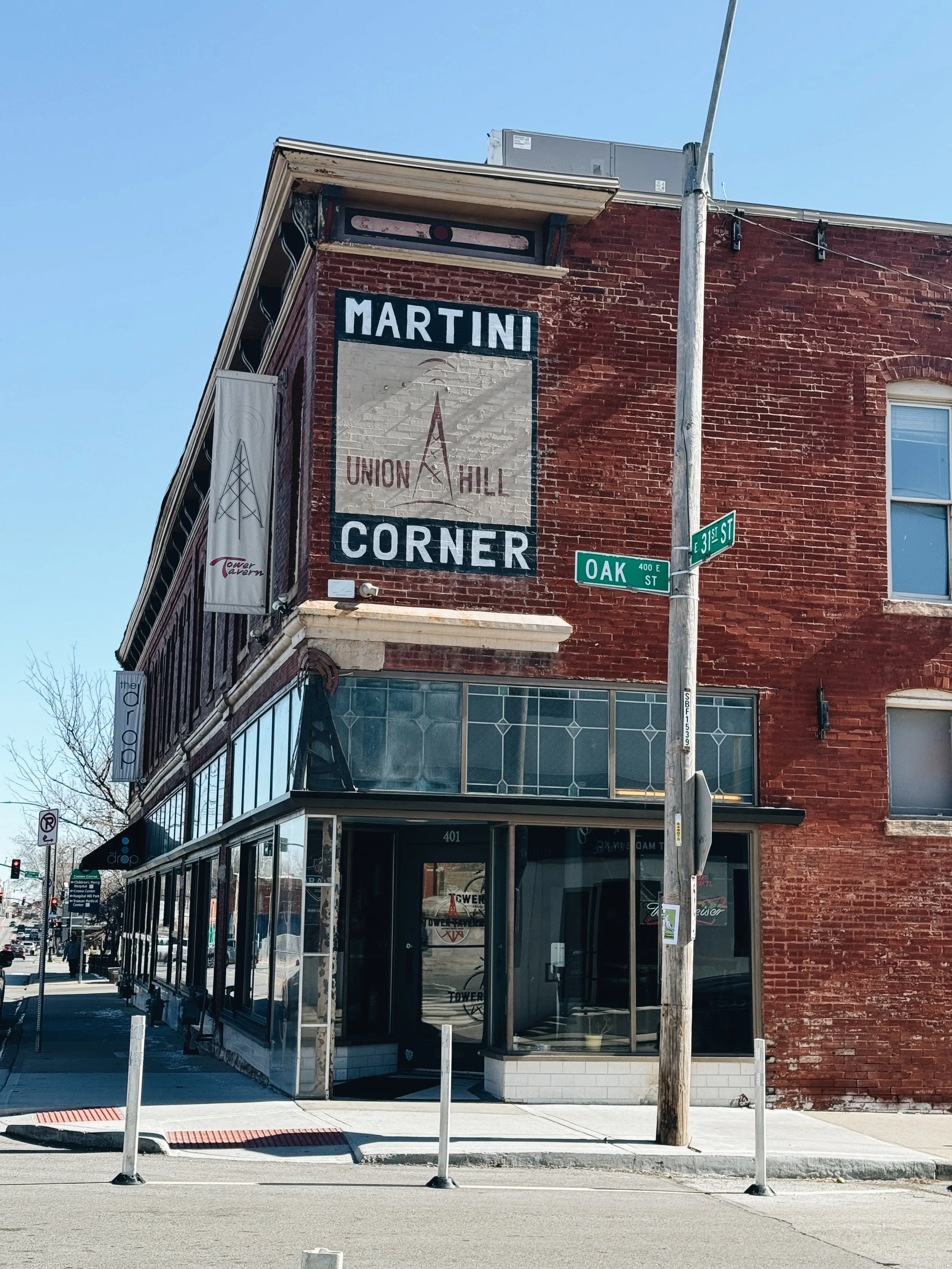 Neighborhood Guide: Martini Corner
