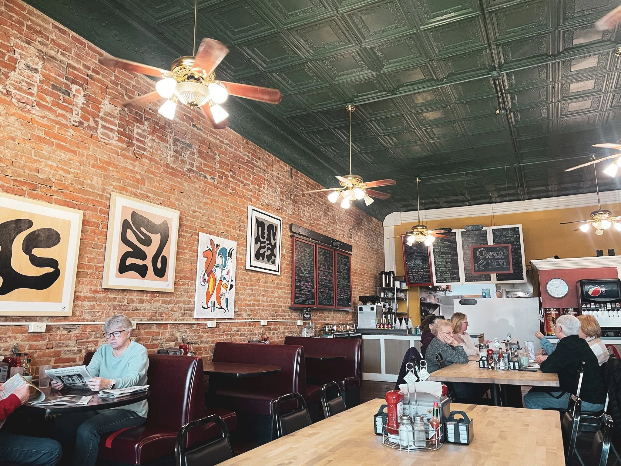 Drinking Coffee in Kansas City: Huey’s On The Square