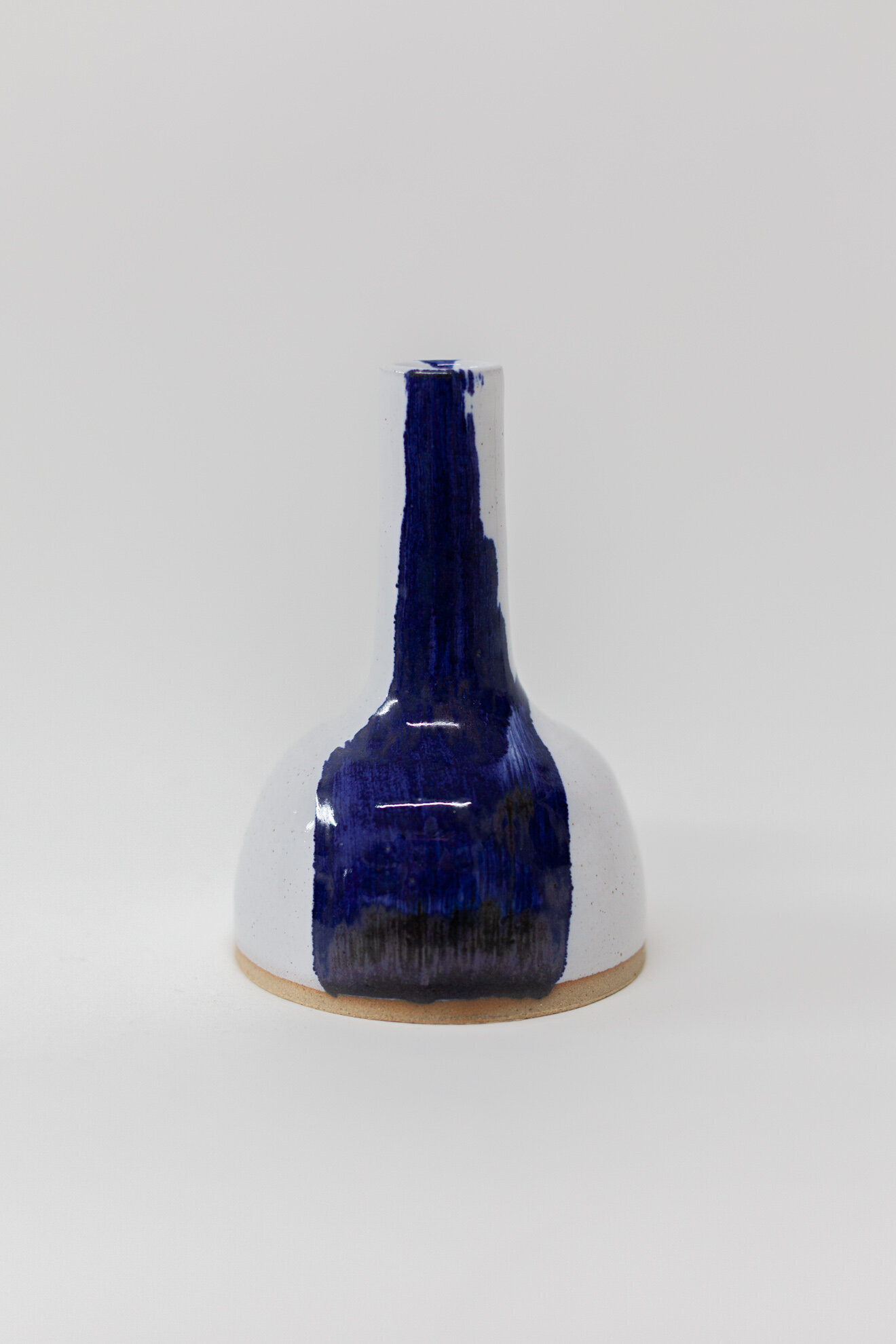 Glossy White &amp; Blue Bud Vase