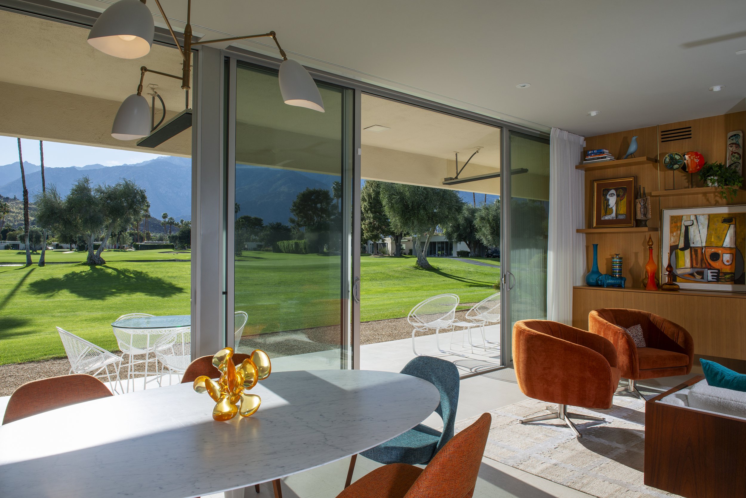 DCAP_Rosenblum Residence_Indoor_Outdoor_Living Room_Dining.jpg