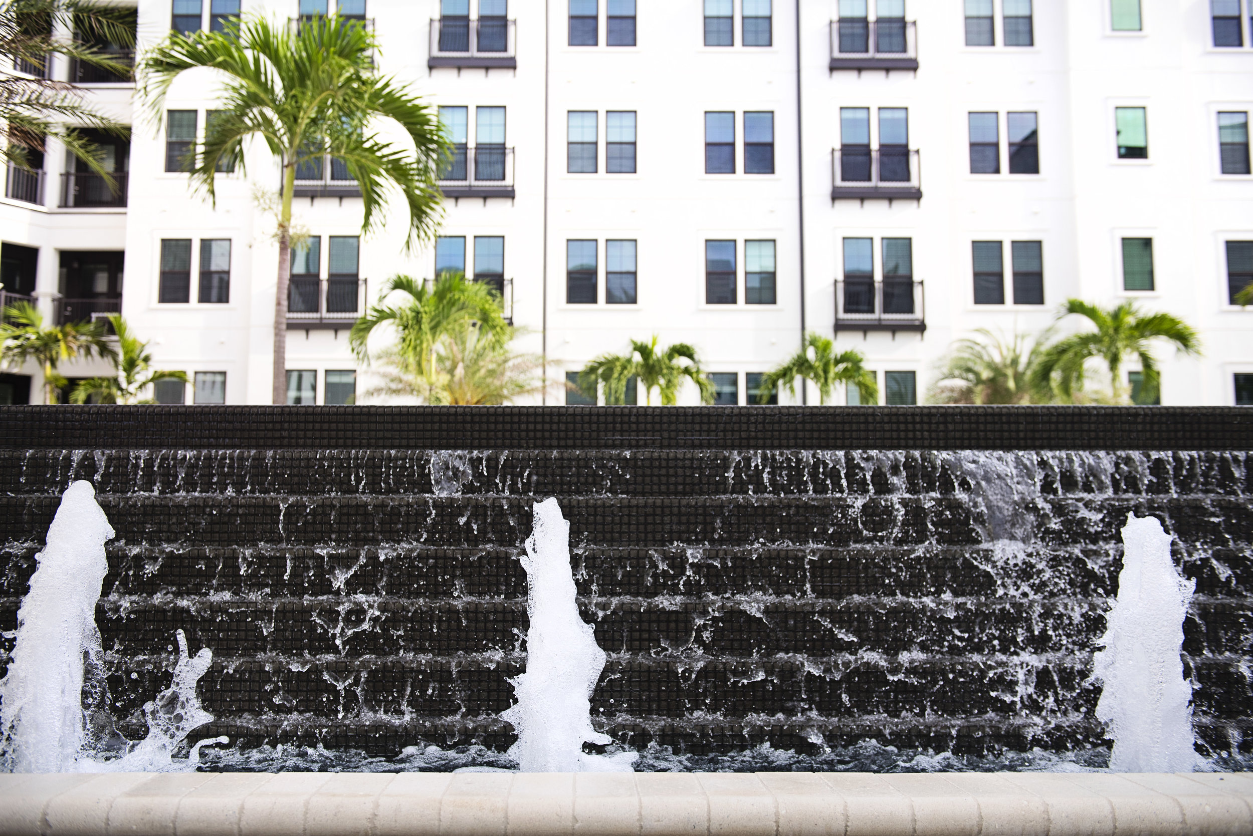 ARCOS-Sarasota-Fountain-cEB.jpg