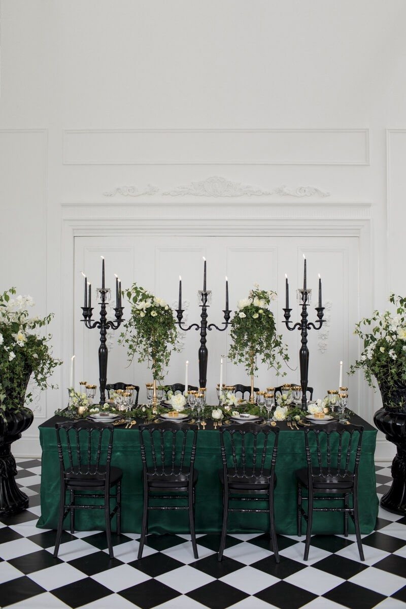 Luxe Emerald Wedding Inspiration – Toronto.jpg