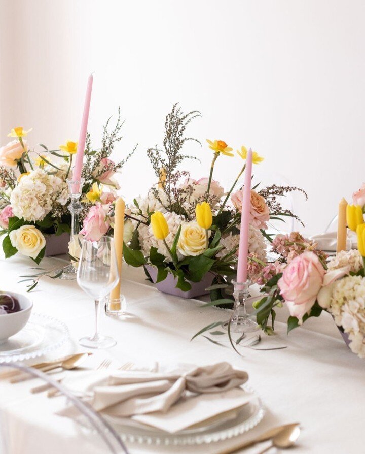 Pastel florals, beaded chargers, and gold flatware create this elegant Spring Tablescape 🌸 Did you place your total at-home order?

Visit our website to learn more (link in bio)

Photography @ytkphotography
Food: @craftedcateringevents
Florals @surr