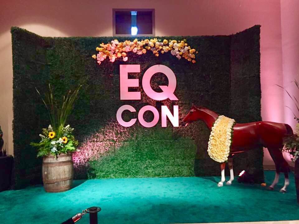 Not quite a mint julep&hellip; but close enough! Channeling Kentucky Derby vibes with every sip 🐎🥂

At Total Events, we don't just do weddings&mdash;we bring the magic to all kinds of events! Check out these snapshots from Equestricon. This has us 