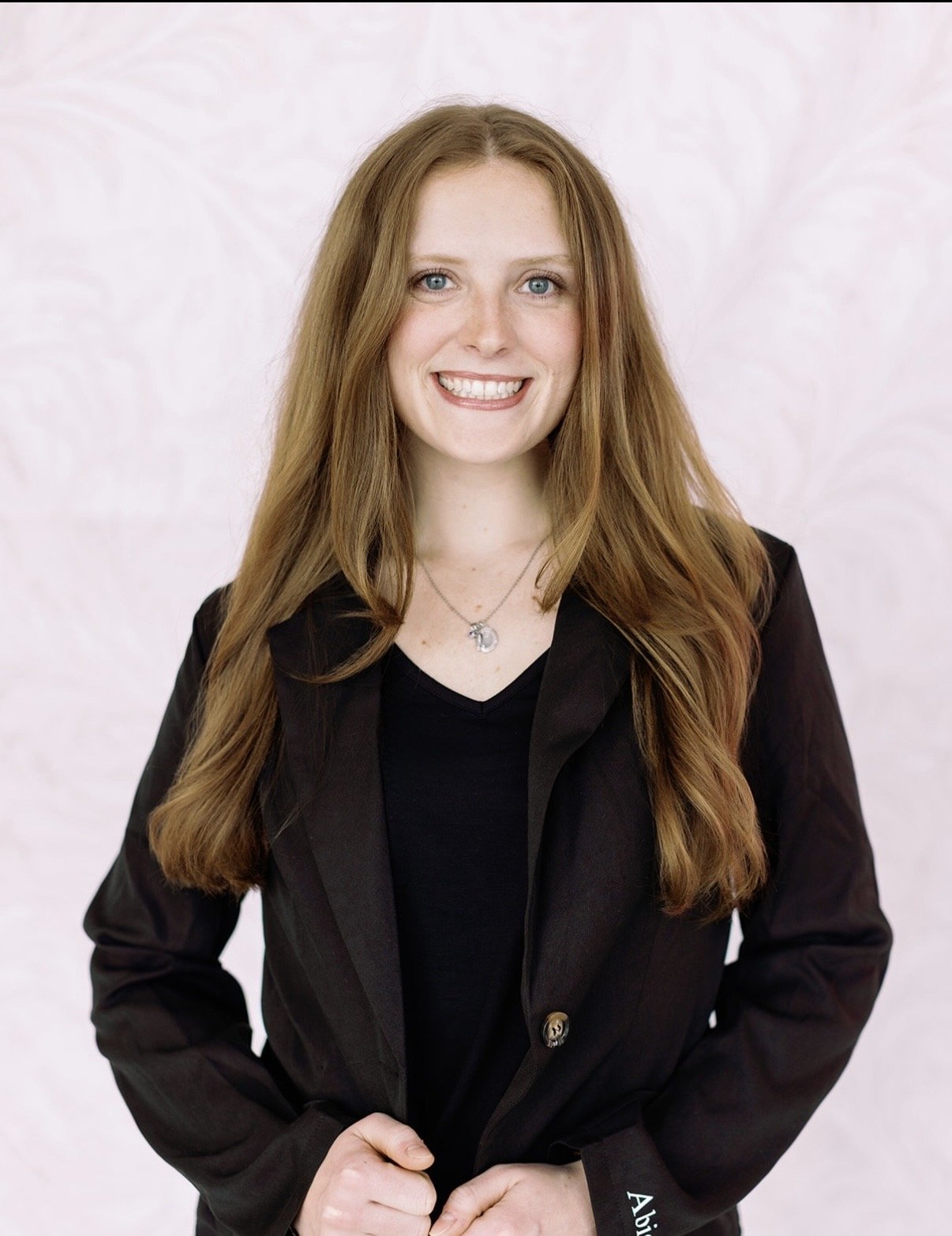 Abigail Headshot.jpg