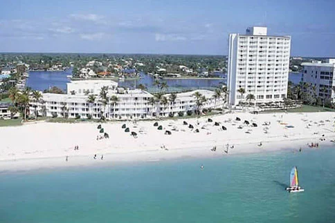 Americas-Hotels-LaPlayaBeachResort-Naples-Fla.jpg
