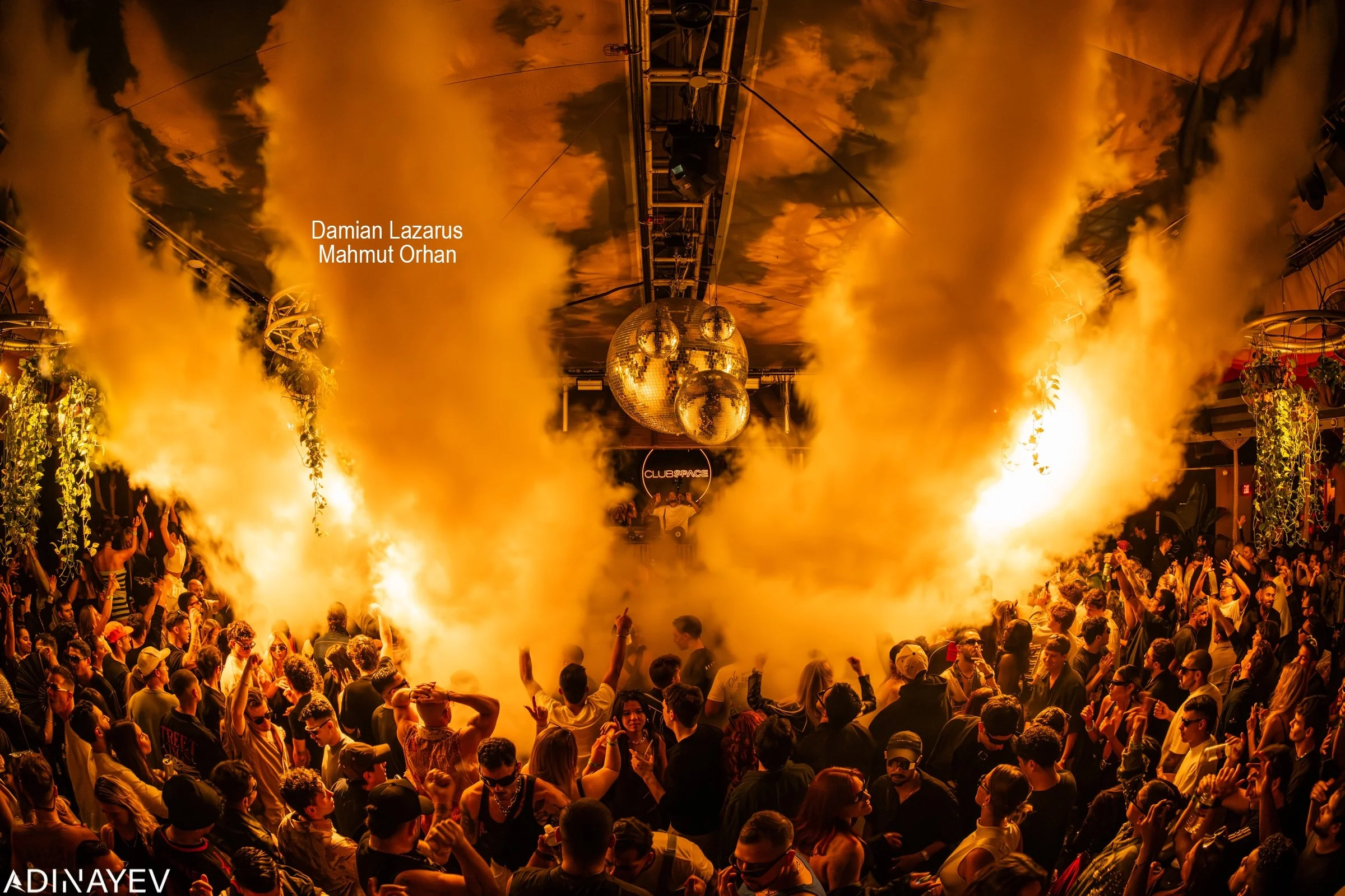 Damian Lazarus + Mahmut Orhan 1-18-26