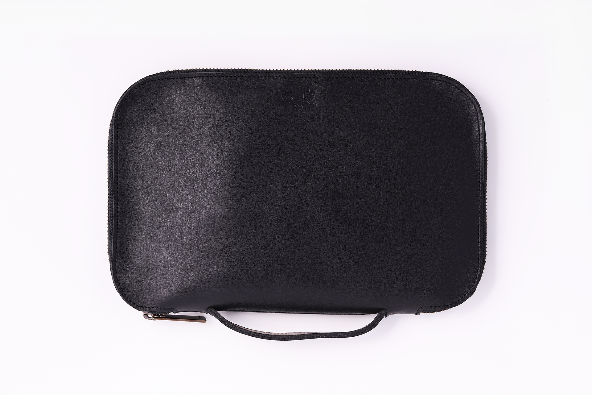 techkit_negro_1.png