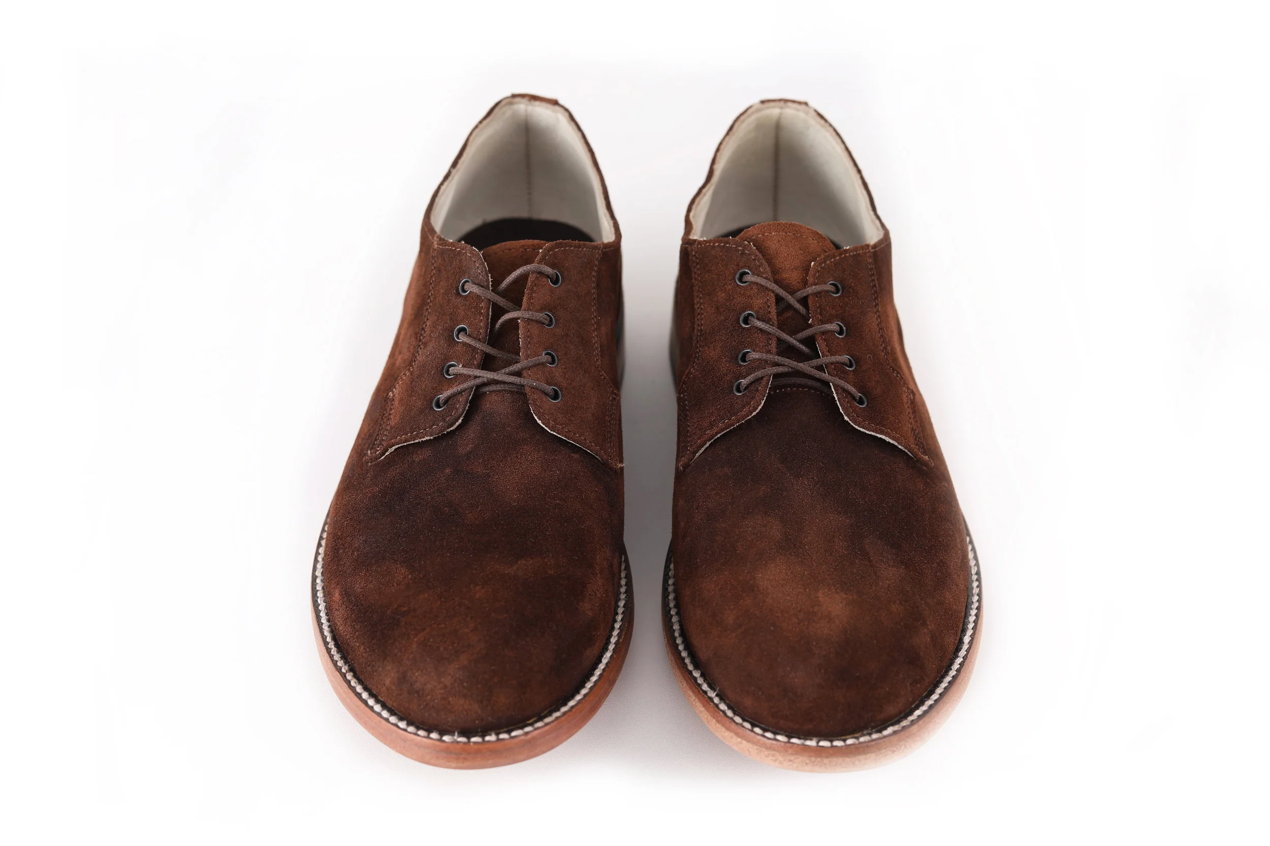 BLUCHER GAMUZA CHOCOLATE FRENTE.jpg