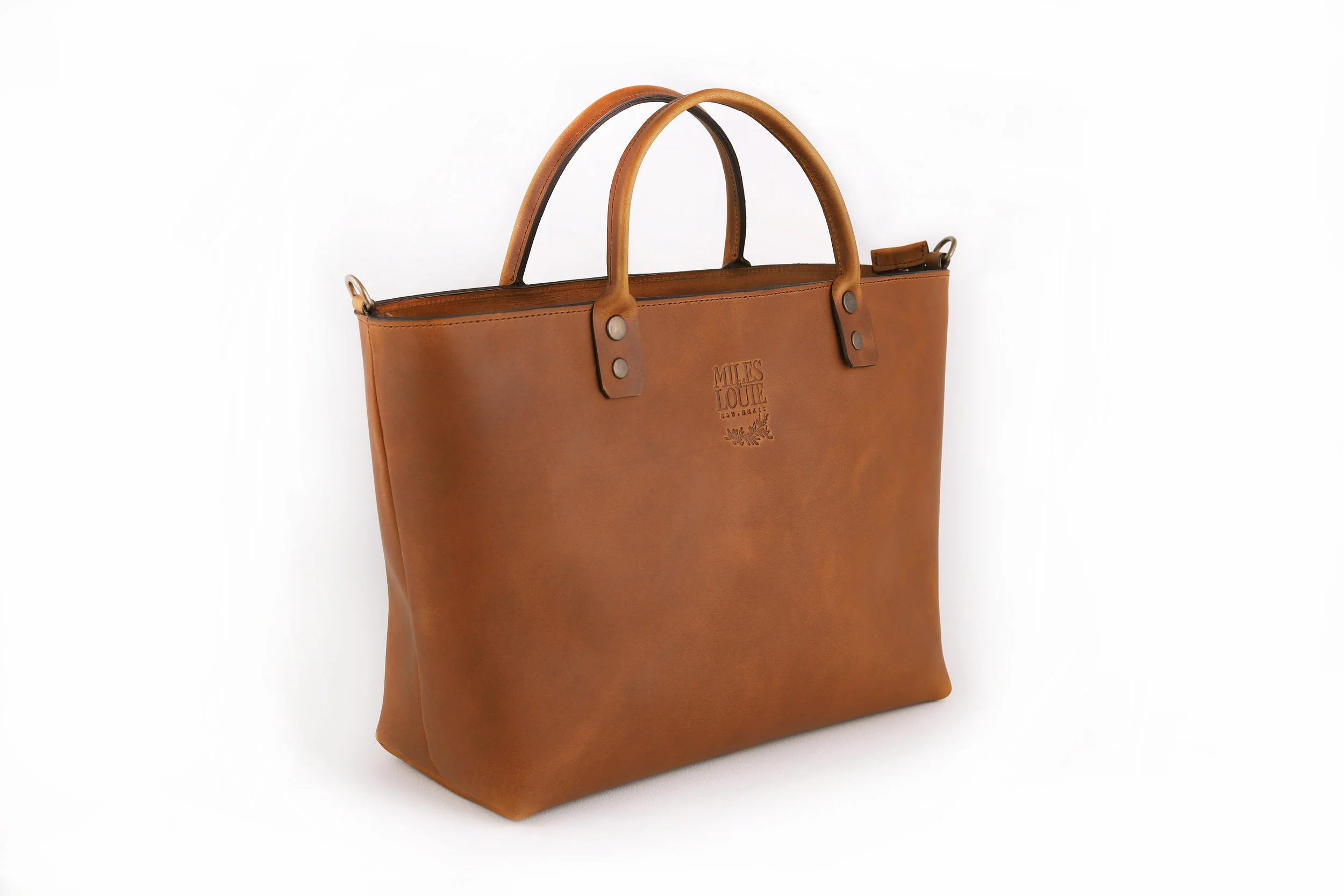 HANDBAG-WOMAN-LEATHER-VINTAGE-PIEL-BOLSO-PERSPECTIVA.jpg