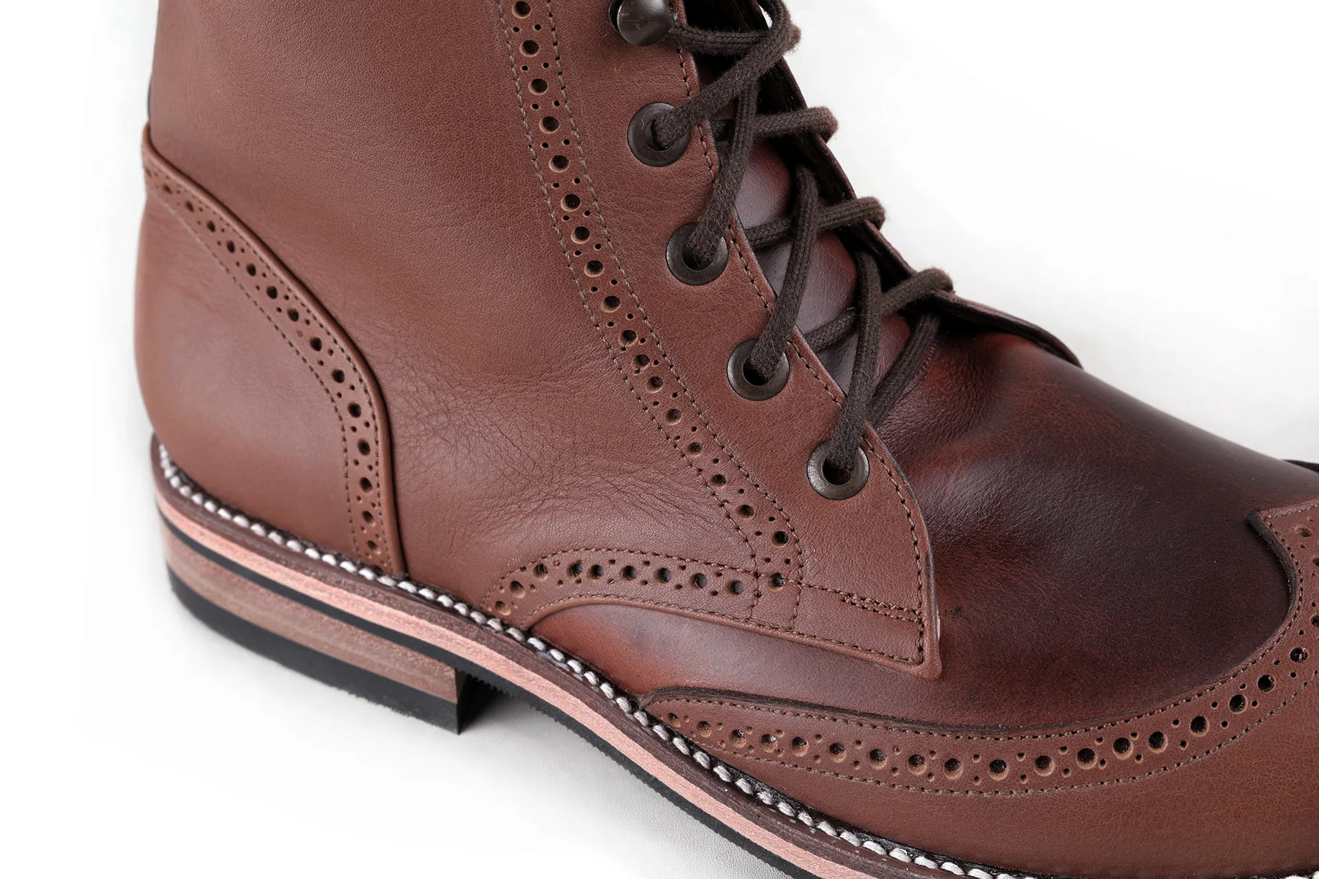 CHARLES BOOT VINTAGE DETALLEjpg.jpg