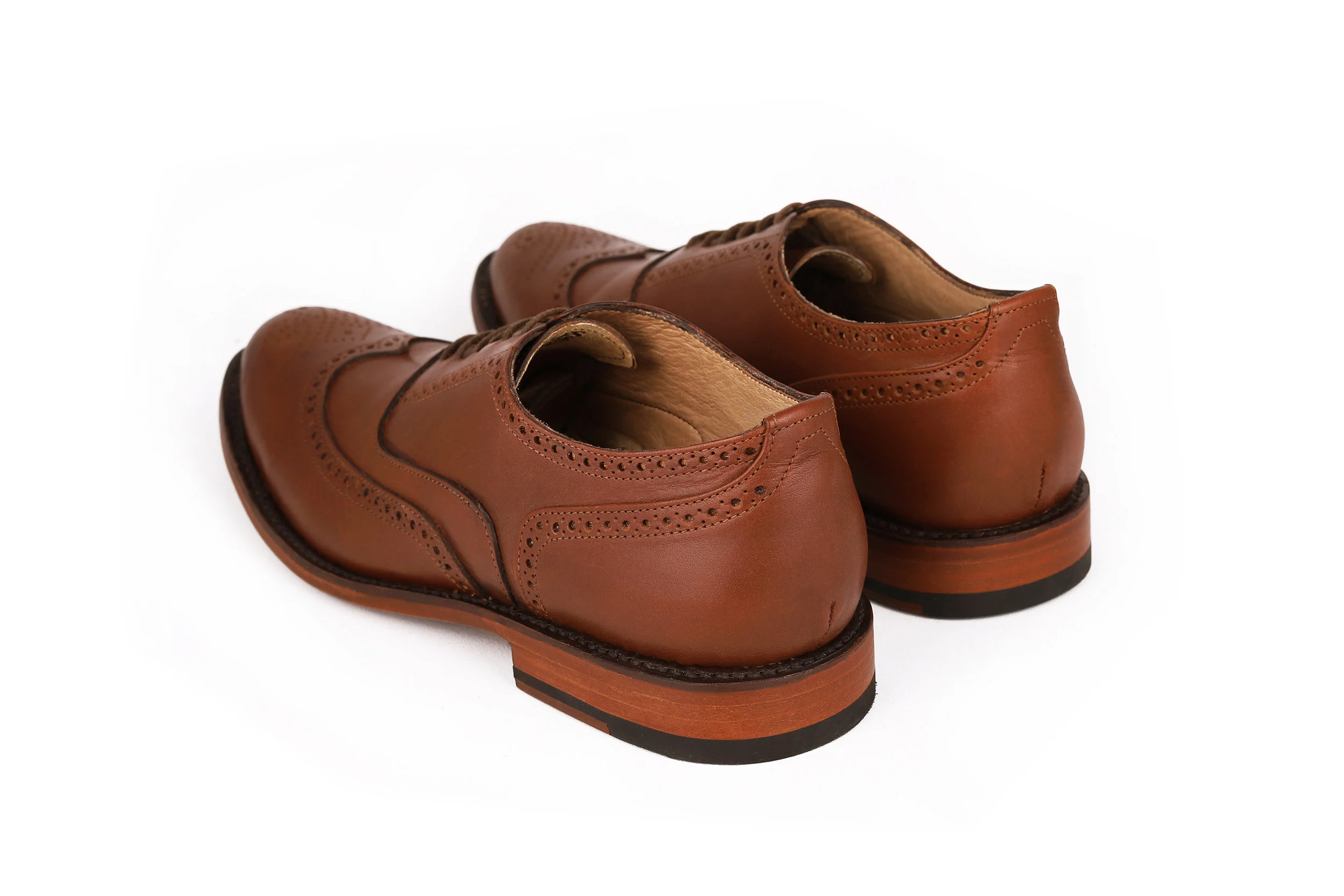 OXFORD WINGTIP VINTAGE VISTA TRASERA.jpg