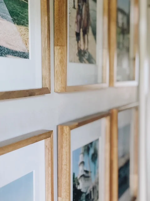 5stepstomakeasymmetricalgallerywall.jpg