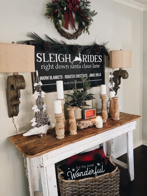 How To Easily Decorate A Console Table For Christmas She Gave It