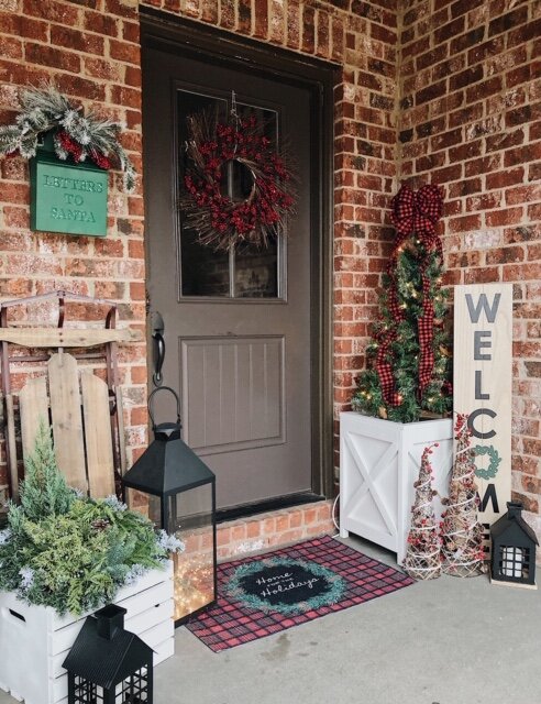 A Festive Farmhouse Christmas Porch — She Gave It A Go