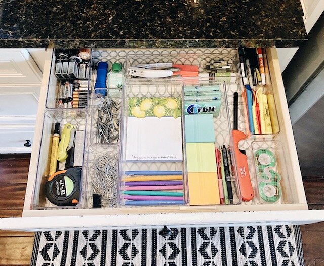 5 Easy Steps To Create An Organized Junk Drawer She Gave It A Go