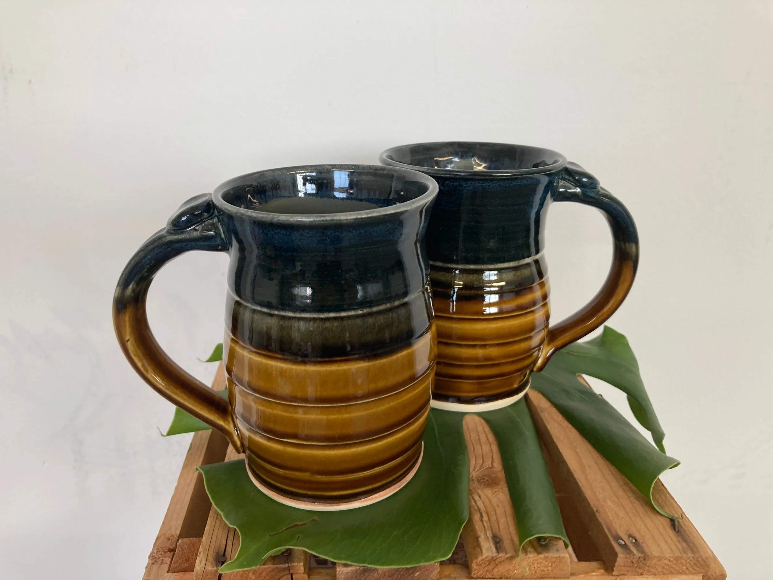 27FCF266-1EE2-4092-A472-D13A8EB3CEB7