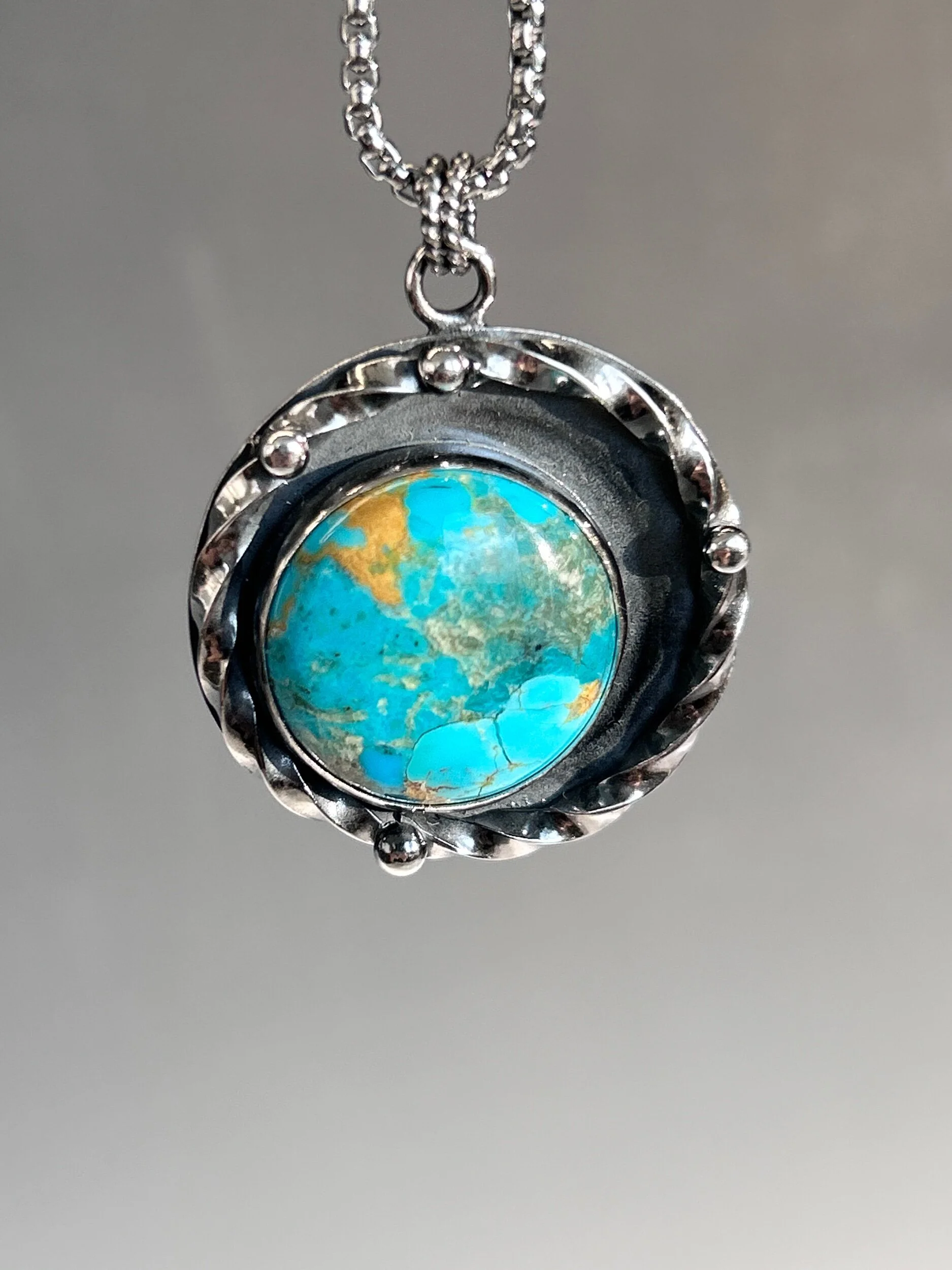 D50888FB-EF23-4309-9529-6D32201977CC