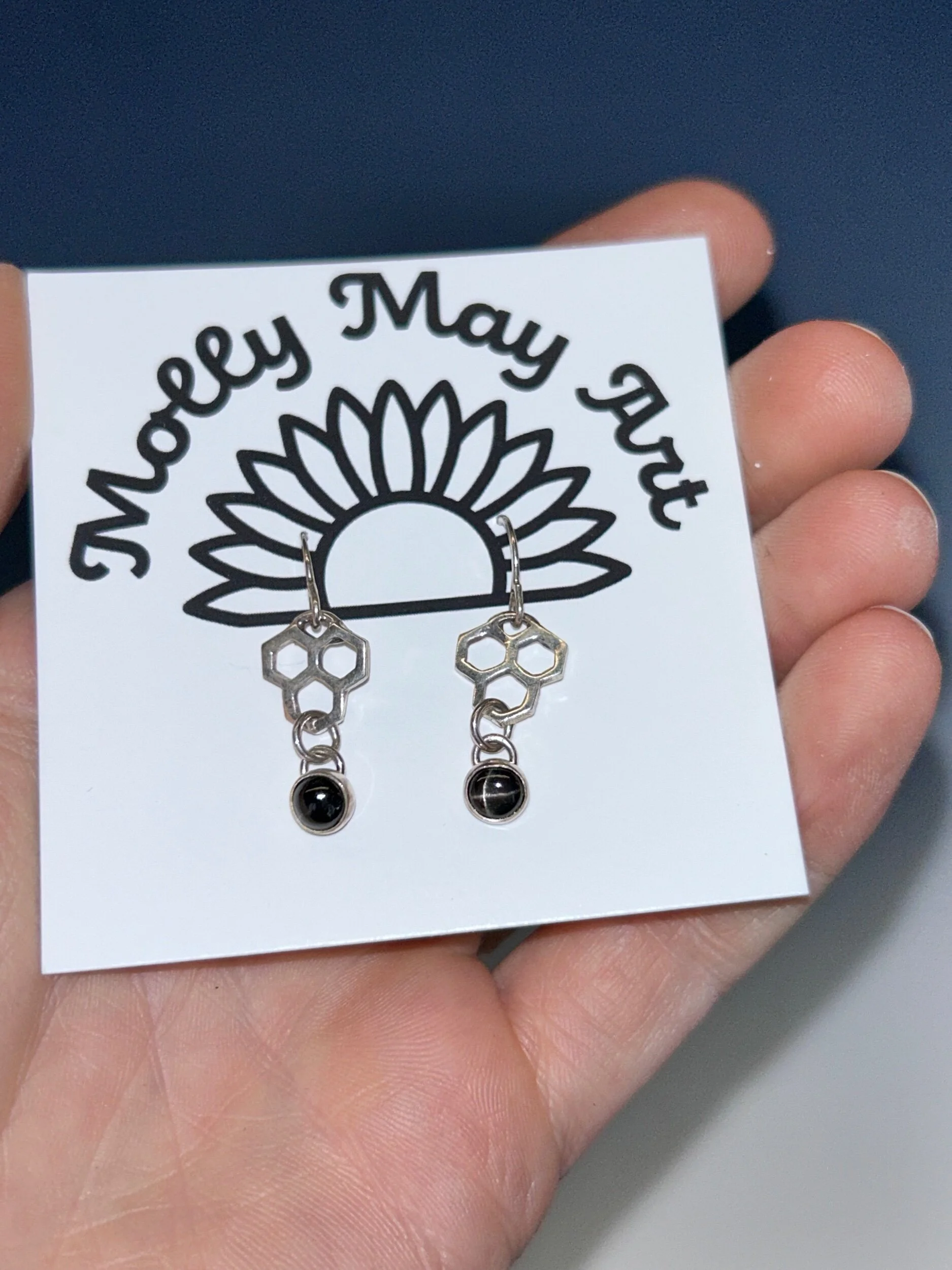 4F50F2C7-4940-4D3B-9EA3-1B02FD0B8FAC