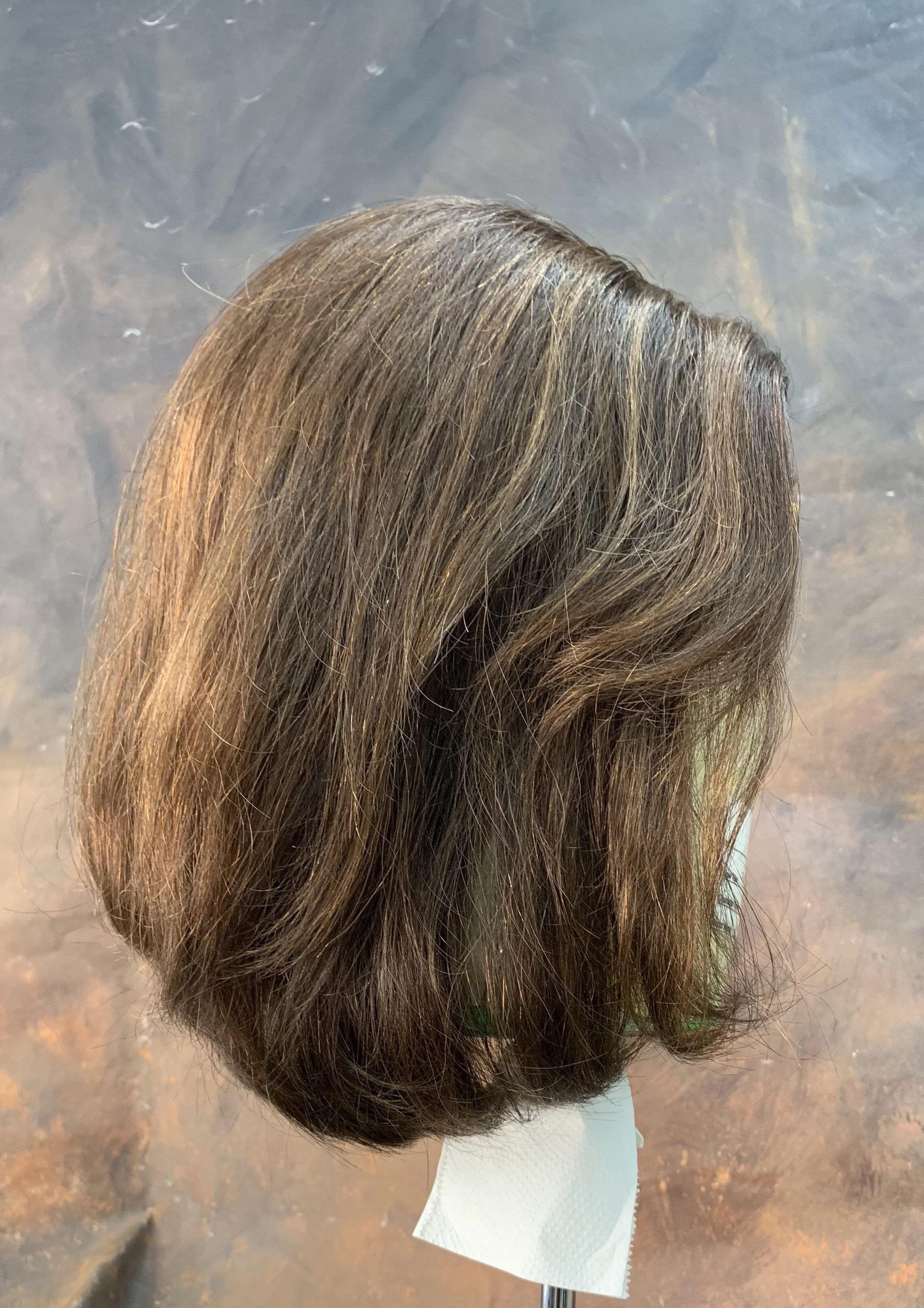 Cut & blow dry style