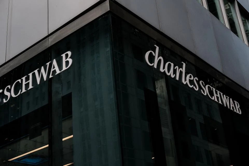 Forbes:Why FinTech Companies Keep Launching Their Own Banking Products