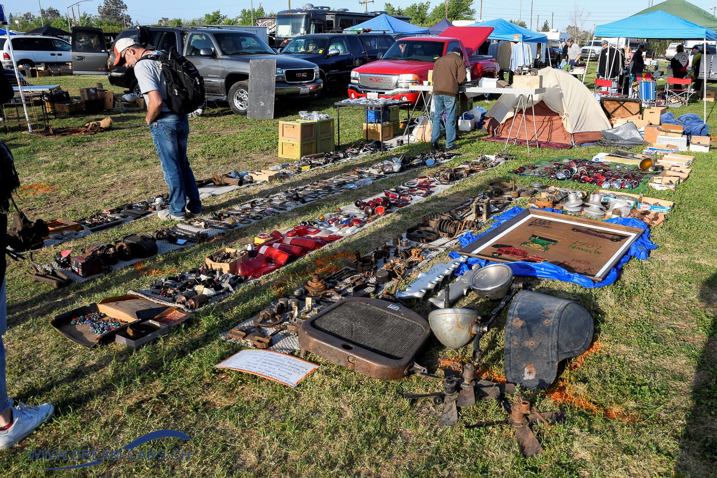 Premire West Coast Pre-War Swap Meet - Bakersfield